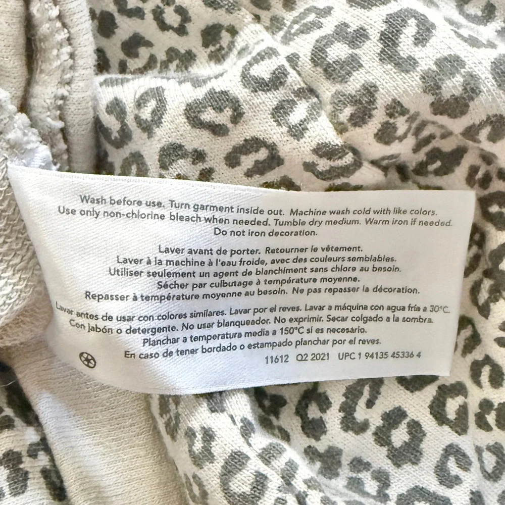 Carter’s Hooded Leopard Zip-Up Jumpsuit Gray Size 3 Months